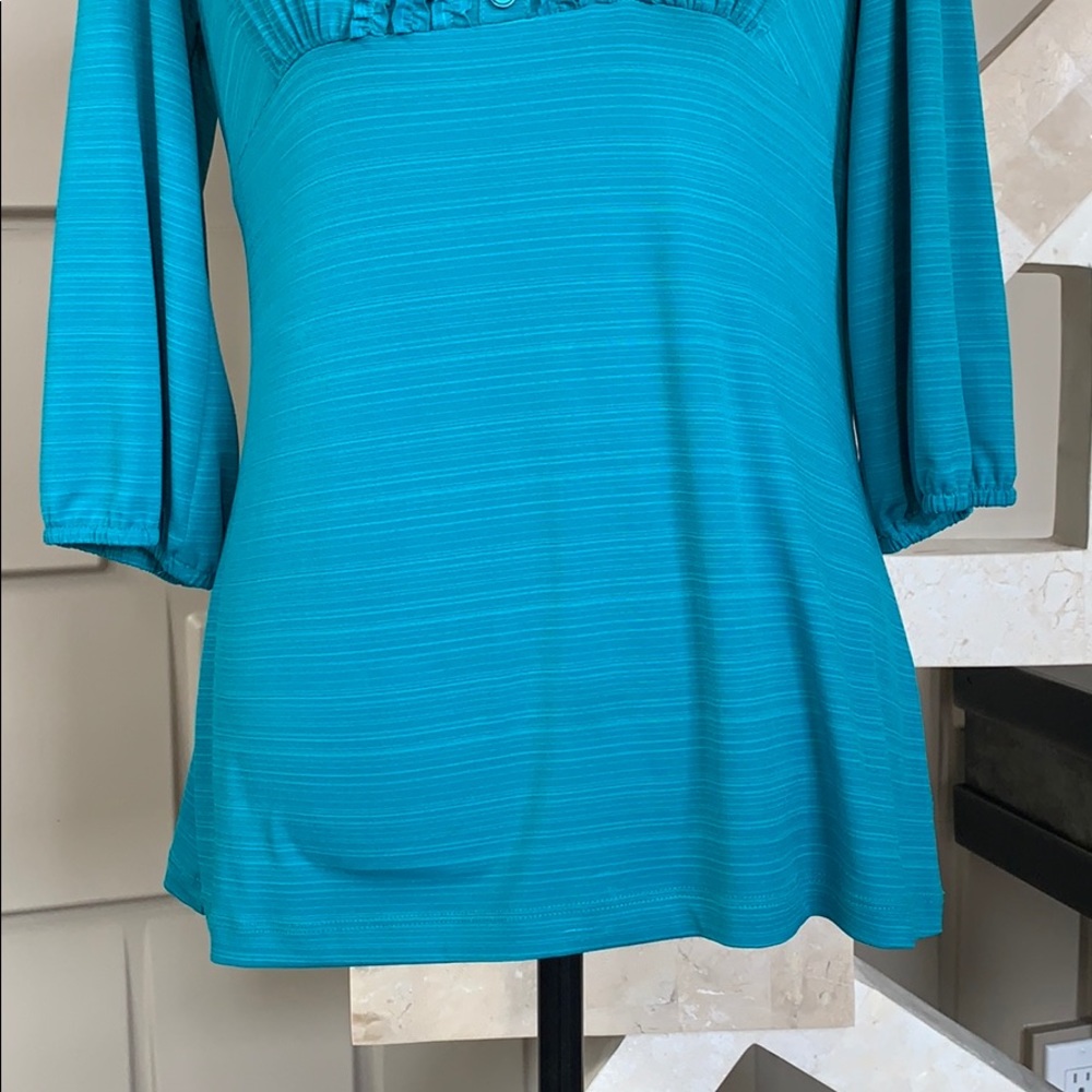 Wrapper top blue 3/4 short sleeve round neck ruffle bodice Size XL - Picture 4 of 6